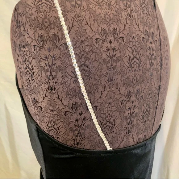 Vintage 1970s Ruched Stretch Knee-Length Disco Dress w/ Rhinestone Straps - Picture 8 of 16